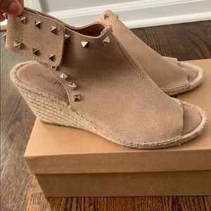 Tan Nude Suede Studded Wedges